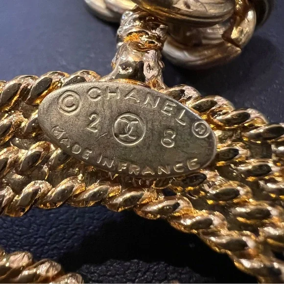 Chanel Gold Plated Chain Pendant Necklace - Picture 4 of 6